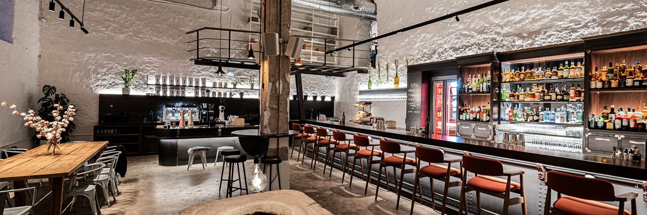 Αρμονίες στην αναρχία του "Line Athens" - εικόνα 5