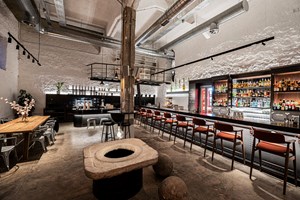 Αρμονίες στην αναρχία του "Line Athens" - εικόνα 5