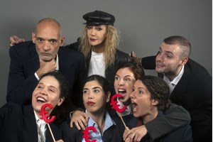 "Πόσο κοστίζει να ζεις;" για δύο τελευταίες παραστάσεις στο Θέατρο Πόρτα - εικόνα 2