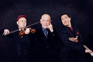 Τζον Μάλκοβιτς: "Η κακή κριτική δεν με επηρεάζει. Είναι σαν να μου ζητάτε να διαβάσω σανσκριτικά" - εικόνα 2