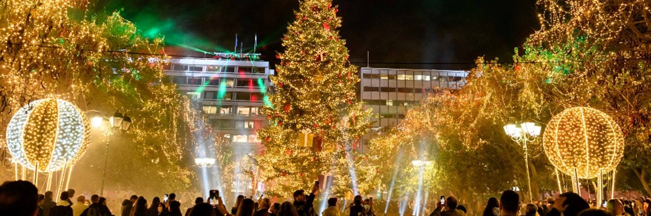 Η Τάμτα στη χριστουγεννιάτικη φωταγώγηση της πλατείας Συντάγματος - εικόνα 2