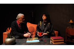 Ο Μιχάλης Σαράντης στην "Κουζίνα"-Η αλληγορία του Γουέσκερ, σε σκηνοθεσία Γιώργου Κουτλή - εικόνα 3