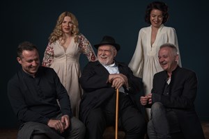 Η Μάγδα Μαυρογιάννη βάζει την "Μαρία Κάλλας...Στο Ντιβάνι" - εικόνα 3