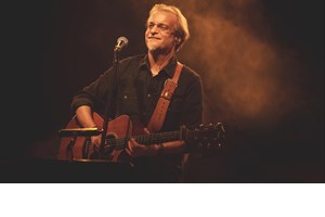 Ο Θανάσης Παπακωνσταντίνου ανακοινώνει τους σταθμούς της καλοκαιρινής του περιοδείας - εικόνα 1