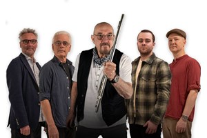 Οι TV On The Radio έρχονται στον Λυκαβηττό - εικόνα 1