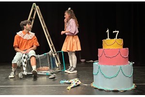 Παράταση παραστάσεων για τον "Άνθρωπο του Θεού" - εικόνα 3