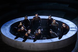 "Της γιαγιάς σου": Αποκλειστικές φωτογραφίες από την ελληνική σουρεάλ κωμωδία στο Αργώ - εικόνα 7