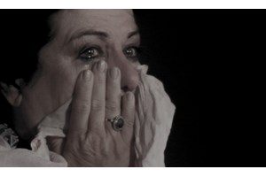Τα όρια των ανθρώπινων σχέσεων δοκιμάζονται στο…"Άϊ Σώσου" - εικόνα 1