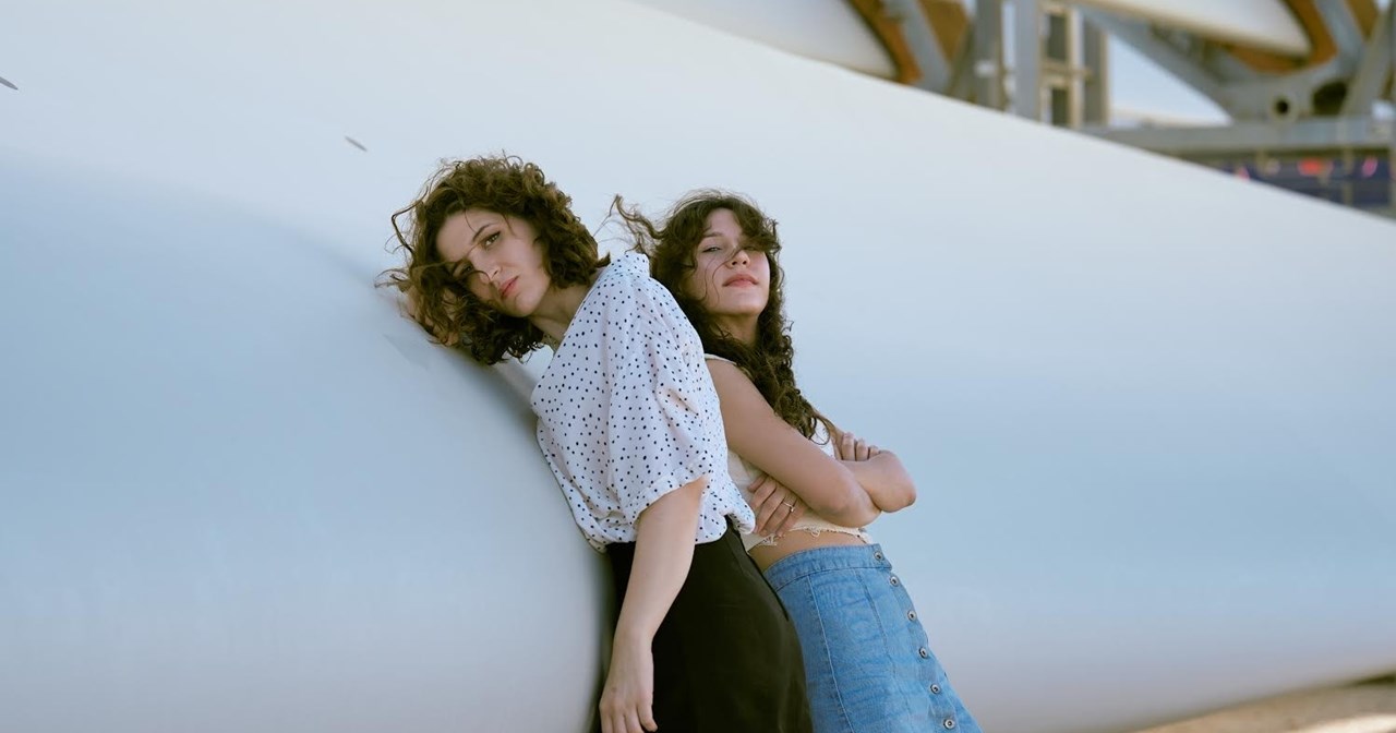 Ποια είναι η Billie Kark πέρα από το "Πάρτυ"; - εικόνα 3