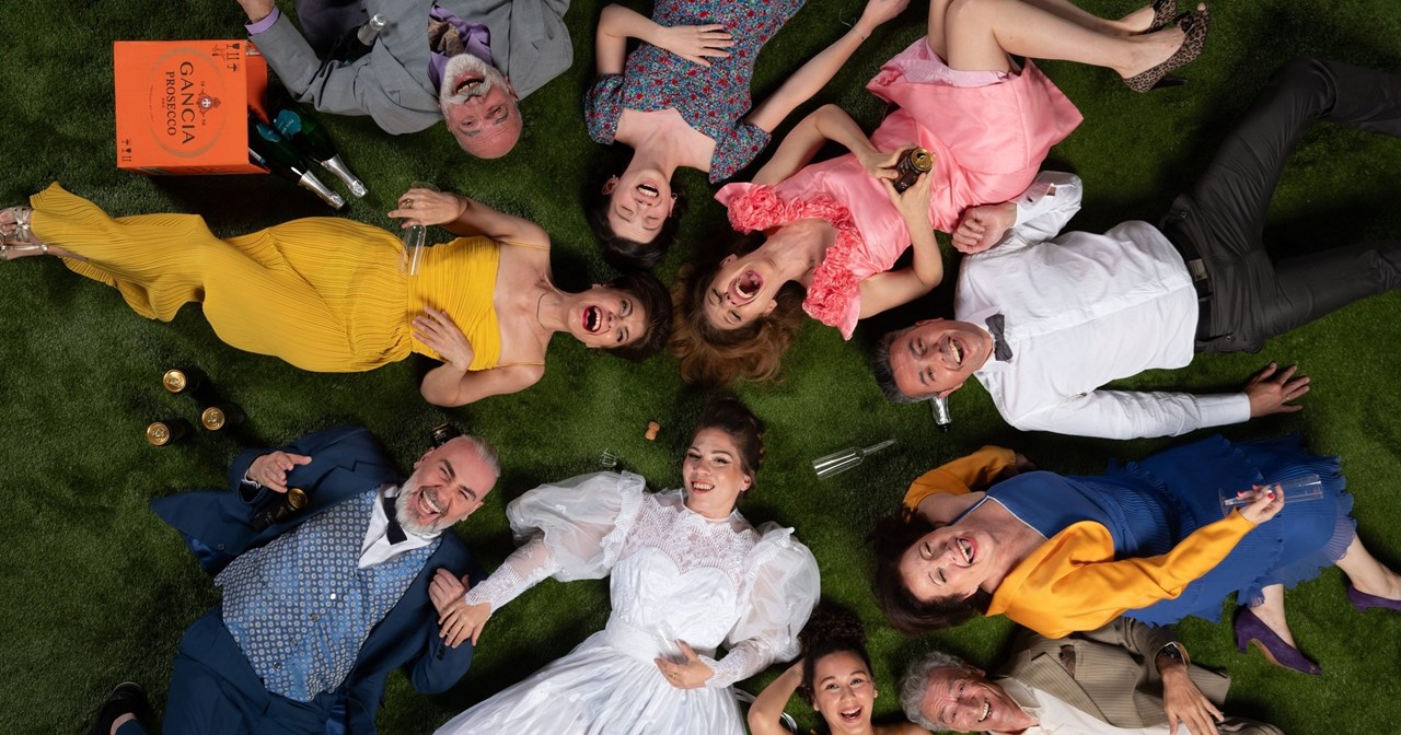 Θέατρο του Νέου Κόσμου: 3 συναρπαστικές πρεμιέρες στις μικρές σκηνές του - εικόνα 8