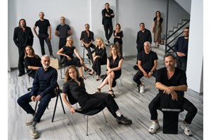 Είδατε το πολυσυζητημένο "Relic" του Λασκαρίδη; Επιστρέφει για λίγες παραστάσεις στο Πτι Παλαί - εικόνα 2