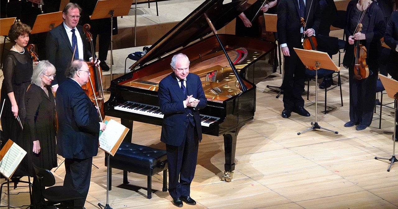 "Ιστορίες Guit-Art-E...φ' όλης της ύλης": Η Κιθάρα γιορτάζει στο Μέγαρο - εικόνα 3