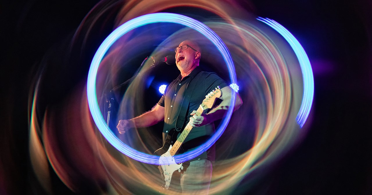 Ο Ορφέας Περίδης για πρώτη φορά στο "Κύτταρο" - εικόνα 1