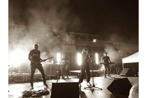 Sting στη σκιά της Ακρόπολης - εικόνα 2