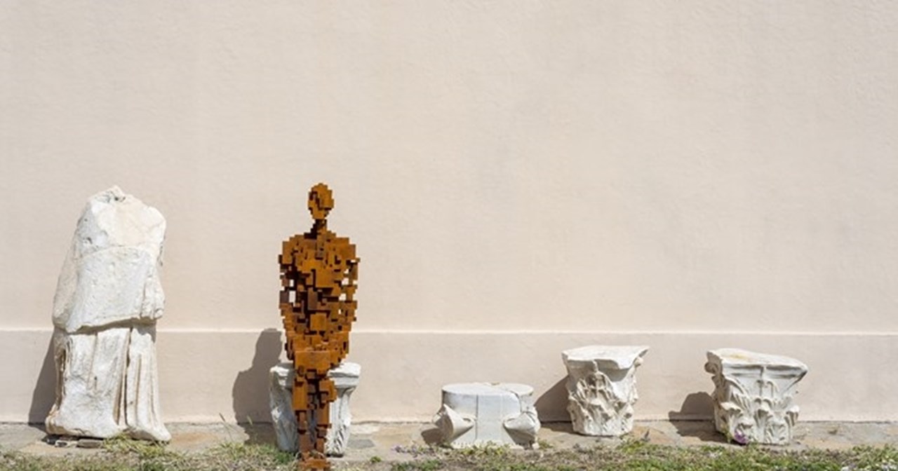 Οι βόμβες, ο Λάνθιμος και η Ακρόπολη - εικόνα 1