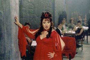 "Η Κατάρα Της Τζέλας Δελαφράγκα": Το πρώτο music video από την πολυαναμενόμενη σειρά - εικόνα 1