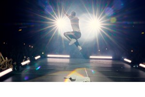 Ο Νέγρος του Μοριά και η "Μαύρη Ελλάδα" του στο Universe - εικόνα 1