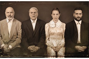 "Οιδίπους": Τελευταία ευκαιρία να παρακολουθήσετε την παράσταση του Γιάννη Χουβαρδά - εικόνα 5