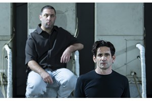 Aνοίγει η προπώληση για τη δεύτερη χρονιά της "Φάλαινας" - εικόνα 3