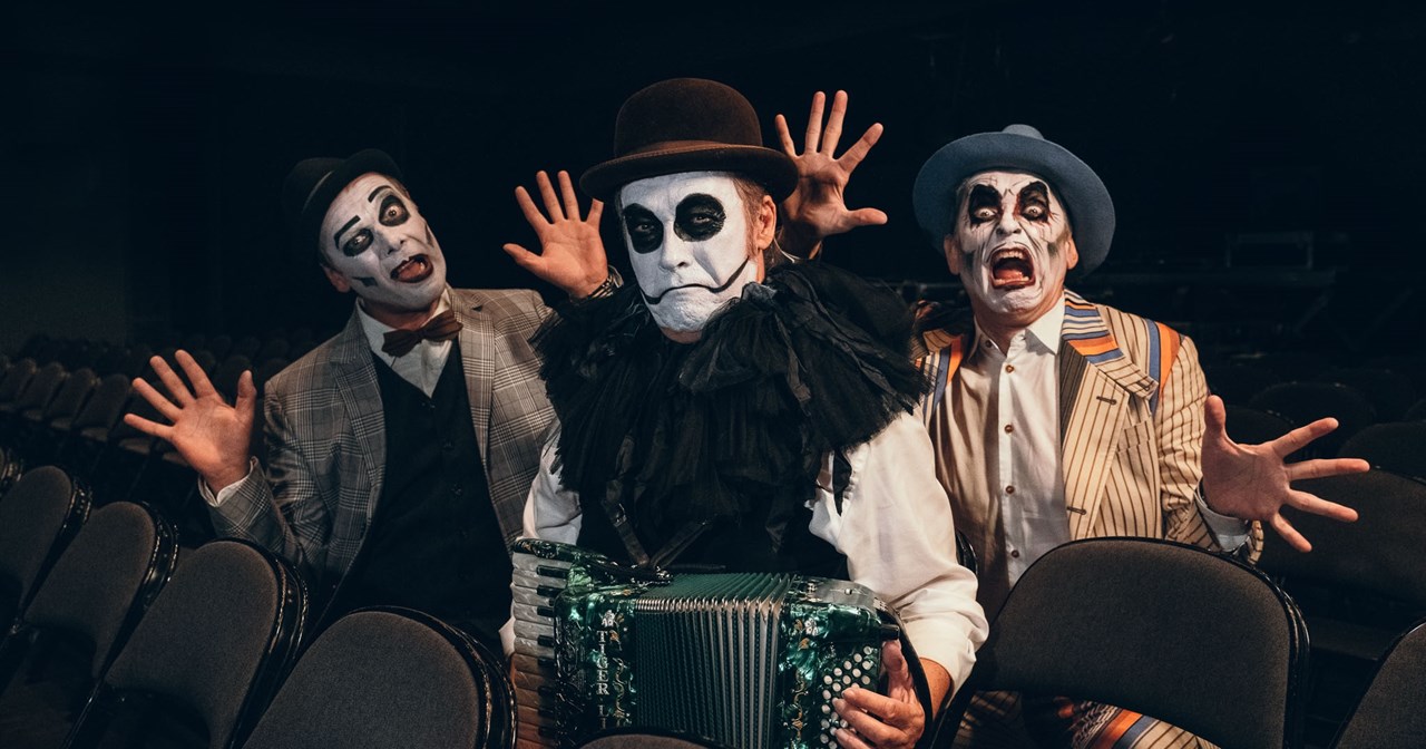 "Sea Through": Διαδρομές στη Μεσόγειο με τη Σαβίνα Γιαννάτου και τον Σπύρο Μάνεση - εικόνα 1