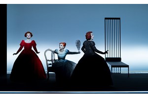 Οι "Τρεις ψηλές γυναίκες" του Μπομπ Ουίλσον επιστρέφουν - εικόνα 4