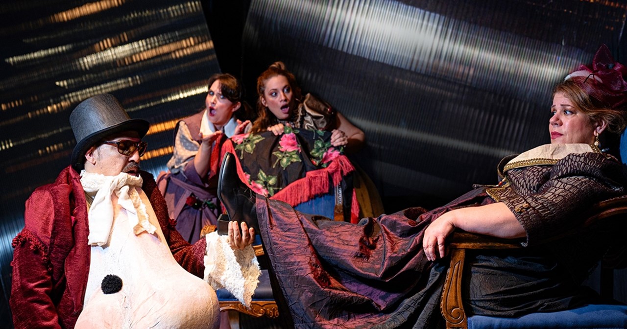 Έλενα Μαυρίδου: "Τα ζητήματα της ελληνικής "αγίας" οικογένειας και η παθογένειά της είναι πλέον κοινωνικό φαινόμενο" - εικόνα 13