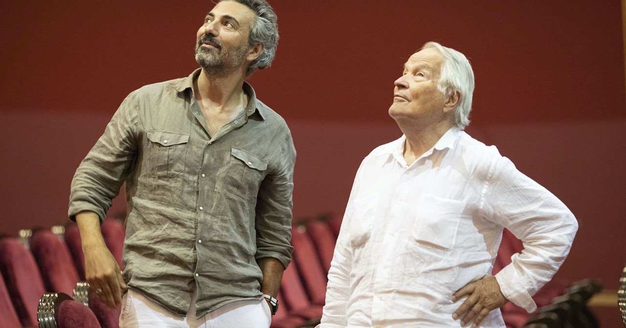 Οι "Βρικόλακες" επιστρέφουν στο Εθνικό Θέατρο - εικόνα 3