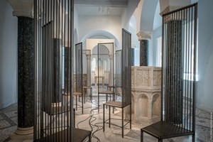 Ένα "Ταξίδι στην άκρη της νύχτας" με τα στοχαστικά έργα του Alfredo Romano - εικόνα 3