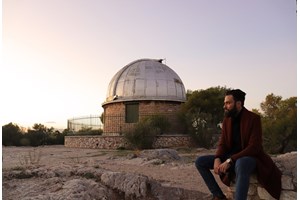 Ross Daly: "Πάντα αντιλαμβανόμουν τη μουσική ως κάτι που μαθαίνουμε μαζί με άλλους ανθρώπους" - εικόνα 1