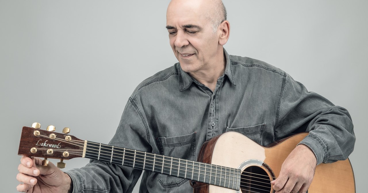 Νατάσσα Μποφίλιου, Θέμης Καραμουρατίδης και Γεράσιμος Ευαγγελάτος: "Κάτι καίγεται..." στο "VOX" - εικόνα 1