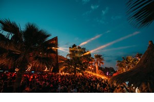 To "Bolivar" γιορτάζει 19 χρόνια παρουσίας με τον Kiko Navarrο - εικόνα 2