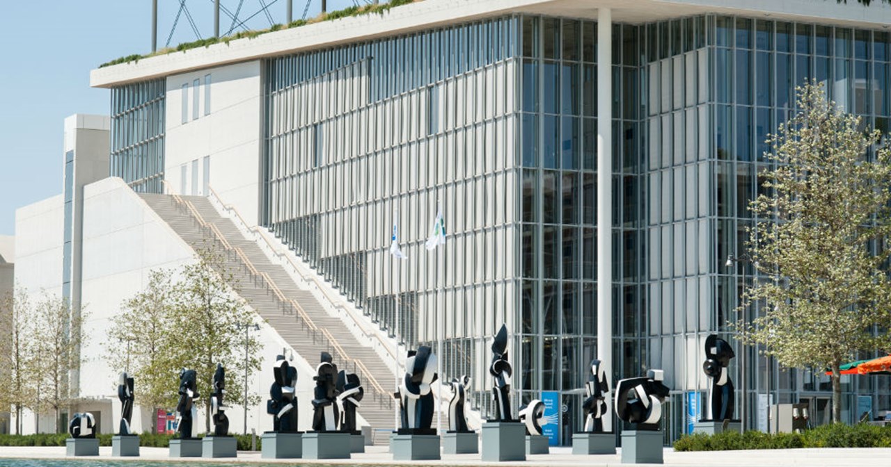 Έφυγε από τη ζωή η διάσημη γλύπτρια Σοφία Βάρη - εικόνα 1