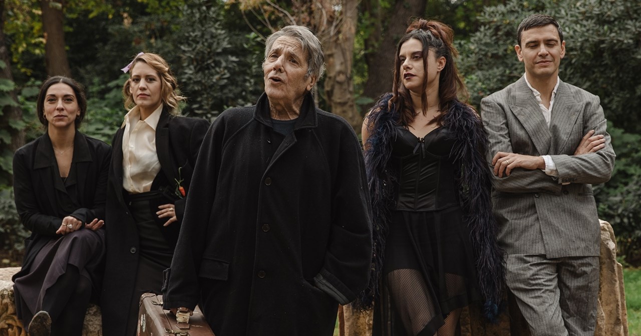 Η Αθήνα των συγγραφέων | Ανδρέας Στάικος: "Όλοι οι άνθρωποι είναι εν αγνοία τους ηθοποιοί" - εικόνα 11