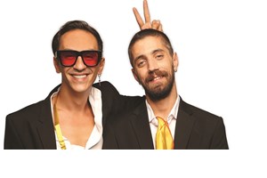 Η "Μαύρη σαμπούκα" γίνεται Grande και επιστρέφει για καλοκαίρι - εικόνα 2