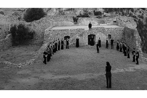 Περιμένοντας το "Θαύμα" στη Στοά Αρσακείου - εικόνα 3