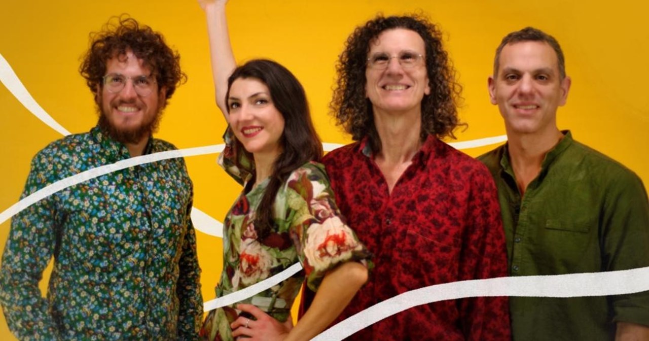 "Color Science": To Δημήτρης Τσάκας "Sonic Horizons Trio" μαζί με τη Στέλλα Βαλάση και τον Κίμωνα Καρούτζο στο Μουσείο Γουλανδρή - εικόνα 2