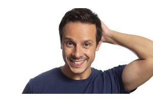 "Merde!": Ο Βασίλης Μαγουλιώτης μας μιλά για την κωμωδία που ρίχνει φως στην κλειδαρότρυπα του θεάτρου - εικόνα 8