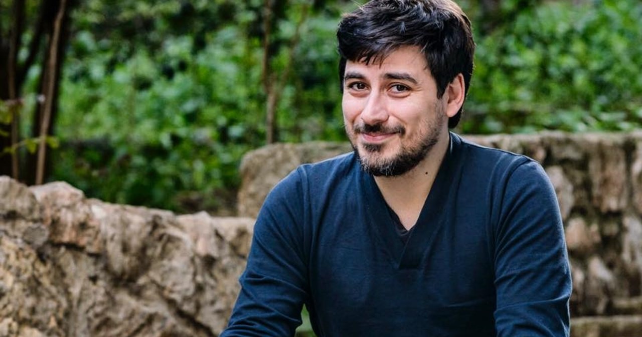 Οι Χάρης Εμμανουήλ, Δημήτρης Πετρόπουλος, Άννα Παντζέλη νιώθουν "Καπούτ" στο θέατρο Αλκμήνη - εικόνα 3