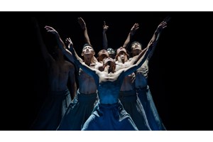 Πάθος, μύθοι και σύγχρονη τέχνη στον κόσμο του "Holy Bitch!" - εικόνα 15