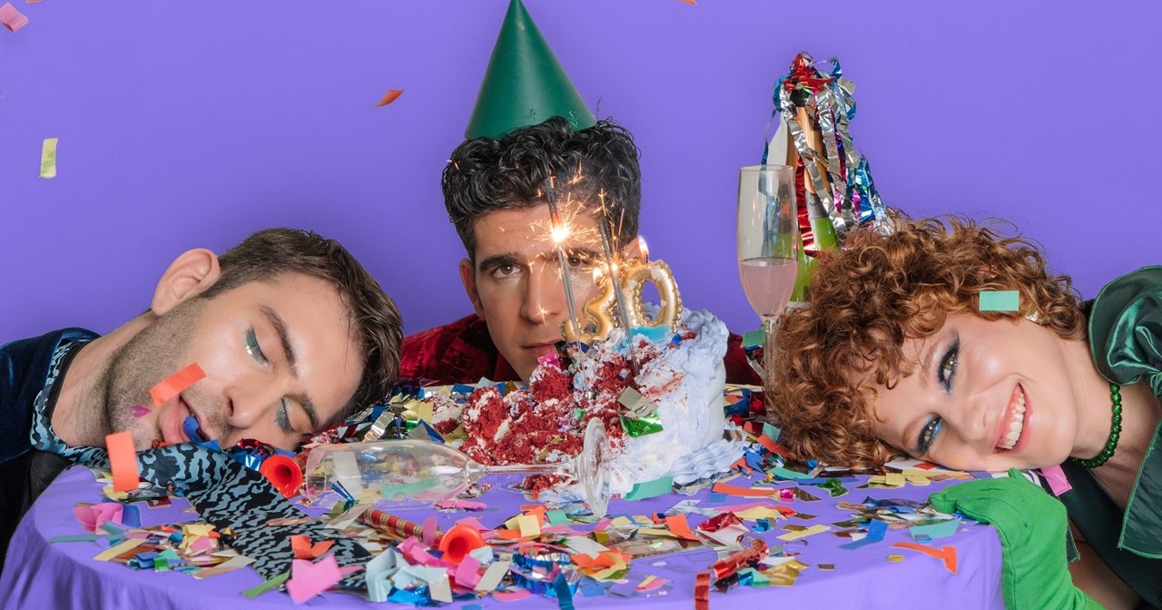 Τι σκέφτεται η Έμιλυ Λουίζου όσο ο χρόνος μετρά αντίστροφα στο "Tick, Tick… Boom!;" - εικόνα 5