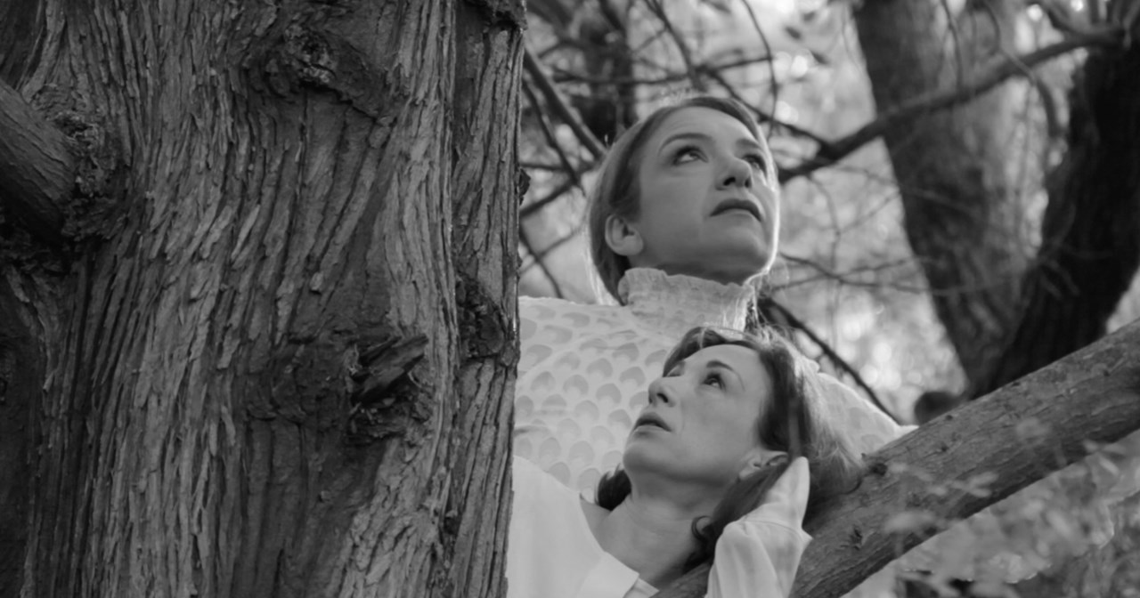 "Ας περιμένουν οι γυναίκες": Η ταινία του Σταύρου Τσιώλη πρώτη φορά στο θέατρο - εικόνα 4