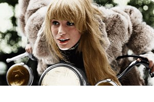 Η ροκ ποίηση της Marianne Faithfull - εικόνα 1