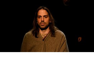 "Lost & Found": Ξεχνάμε κάθε βεβαιότητα στην παράσταση που συνεχίζεται και μετά το Πάσχα - εικόνα 2