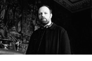 Τι έγινε το βράδυ της Πέμπτης με φόντο την Ακρόπολη; Σάλος με το διαφημιστικό drone show και μηνύσεις από το ΥΠΠΟ - εικόνα 1