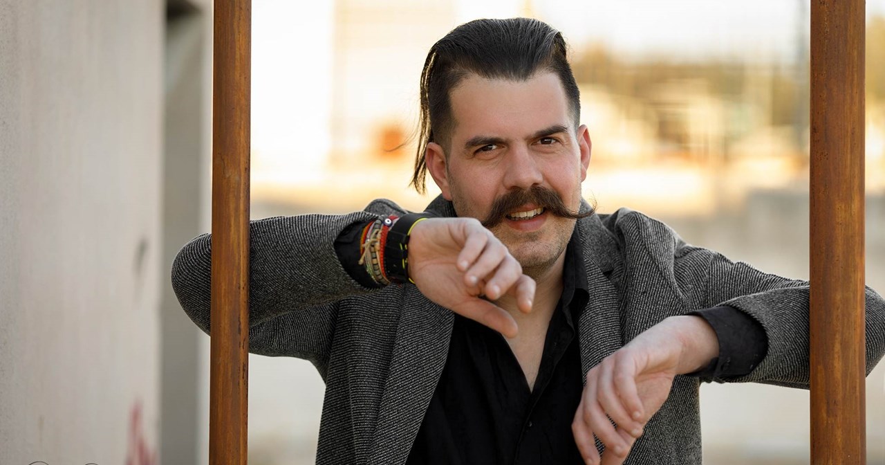 Ευχάριστα νέα: Επιπλέον παραστάσεις για την "Ελίζα" της Ξένιας Καλογεροπούλου - εικόνα 6