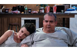 Aνοίγει η προπώληση για τη δεύτερη χρονιά της "Φάλαινας" - εικόνα 2