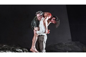 Αλλαγή στη διανομή της παράστασης "Τα σκυλιά" - εικόνα 3