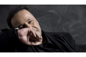 "Δυο γυναίκες χορεύουν" μέσα στις γιορτές - εικόνα 3