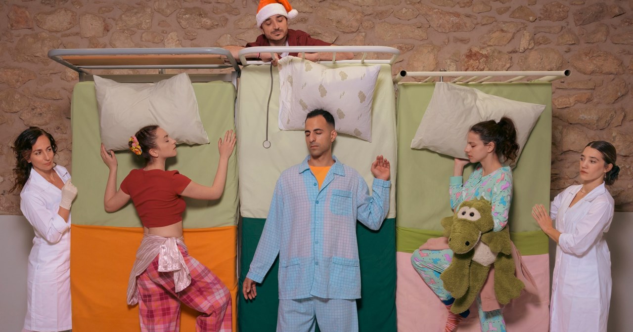 Το αληθινό πνεύμα των Χριστουγέννων ζωντανεύει για 6η χρονιά στο Σύγχρονο Θέατρο - εικόνα 4