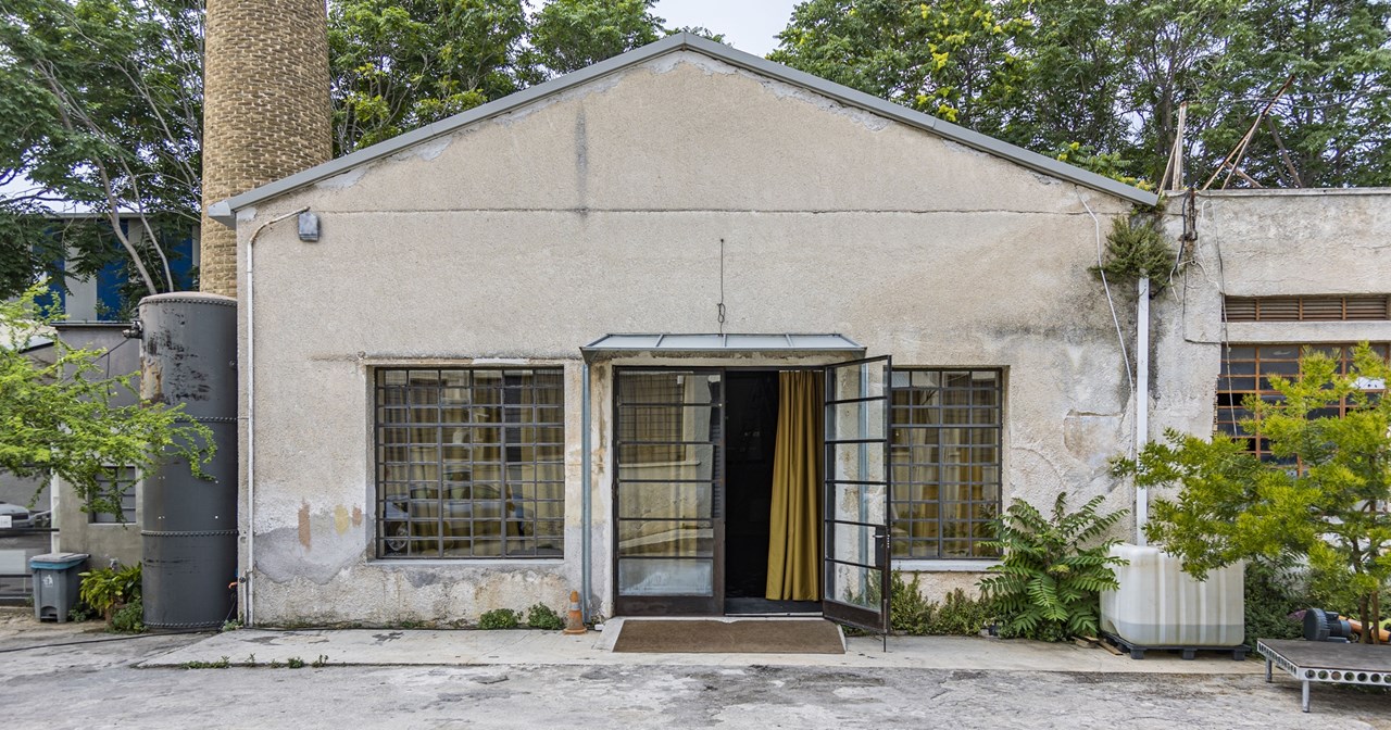 "Τζάμια Κρύσταλλα": Ένας χώρος αφιερωμένος στην περφόρμανς ανοίγει στο Μεταξουργείο - εικόνα 8